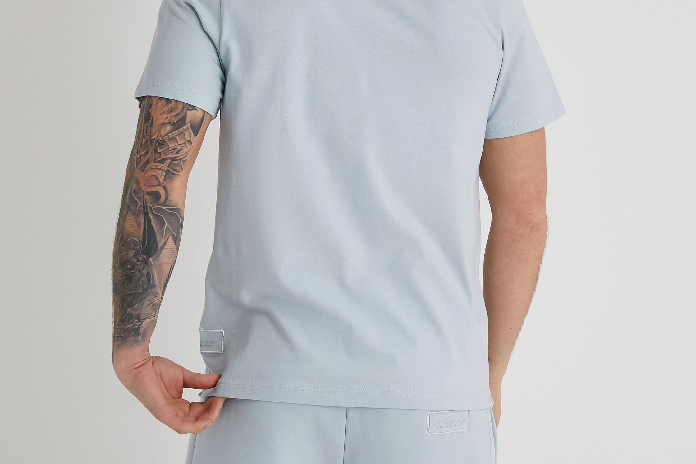 ASTON crew neck t-shirt in CERULEAN - DML Jeans 