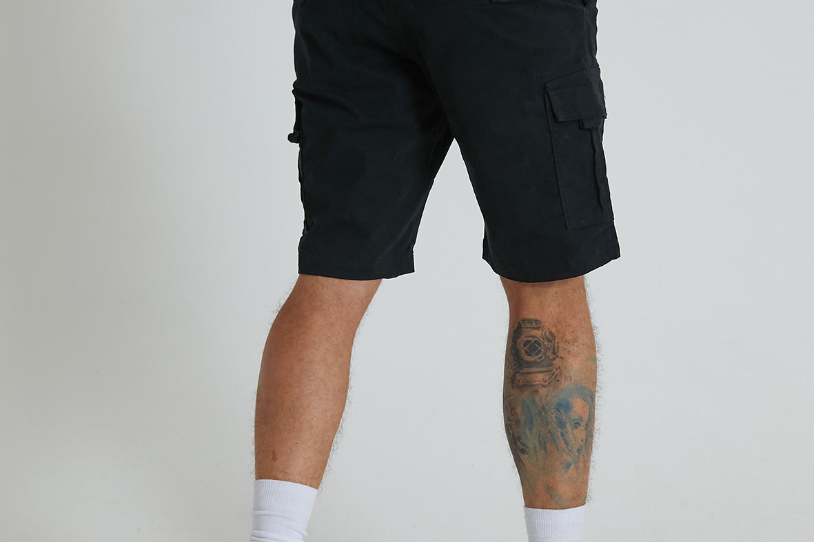 ROVER Cargo short with multi pockets in premium cotton twill - BLACK - DML Jeans 