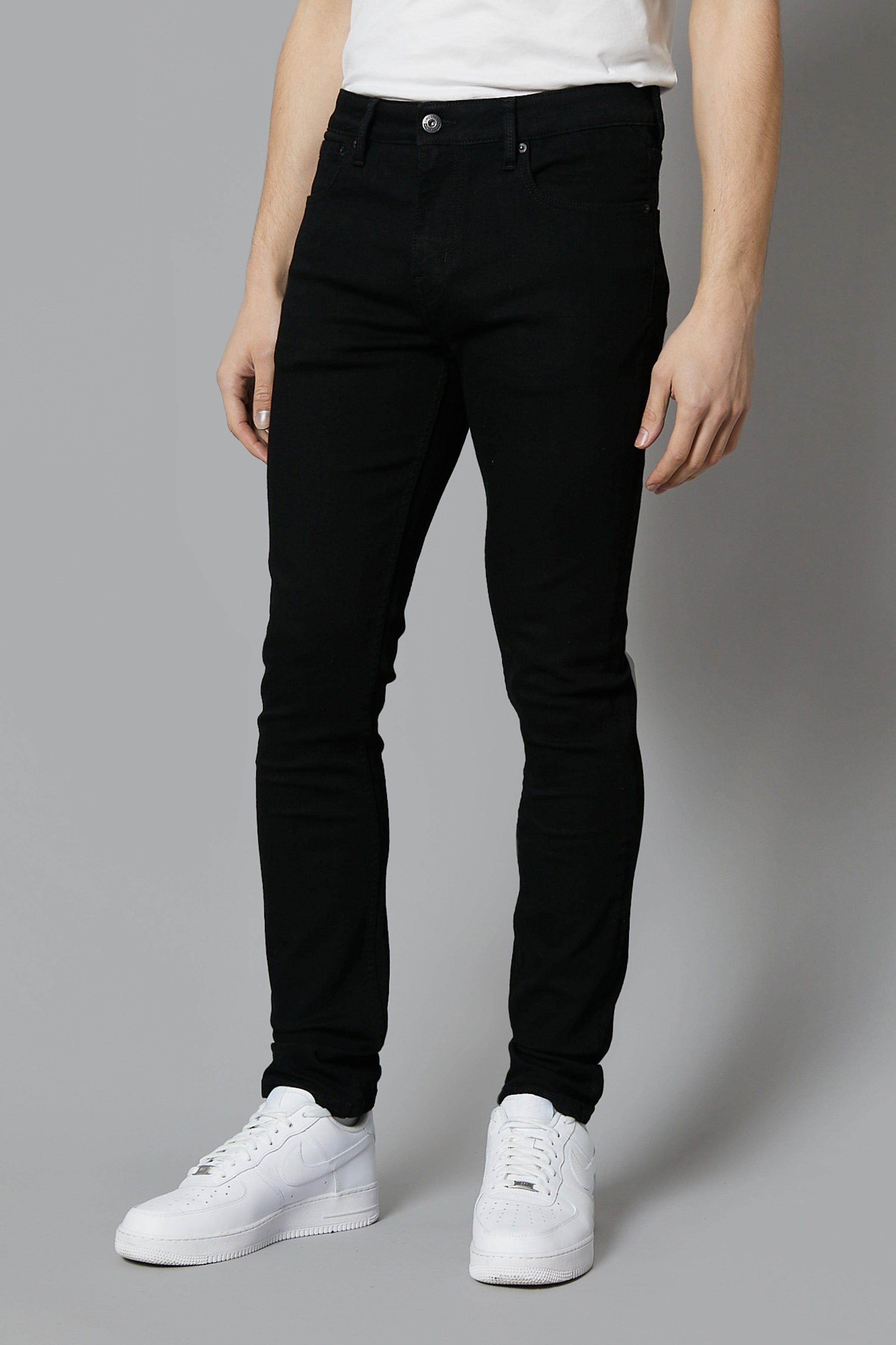 Black jeans best sale with zip pockets