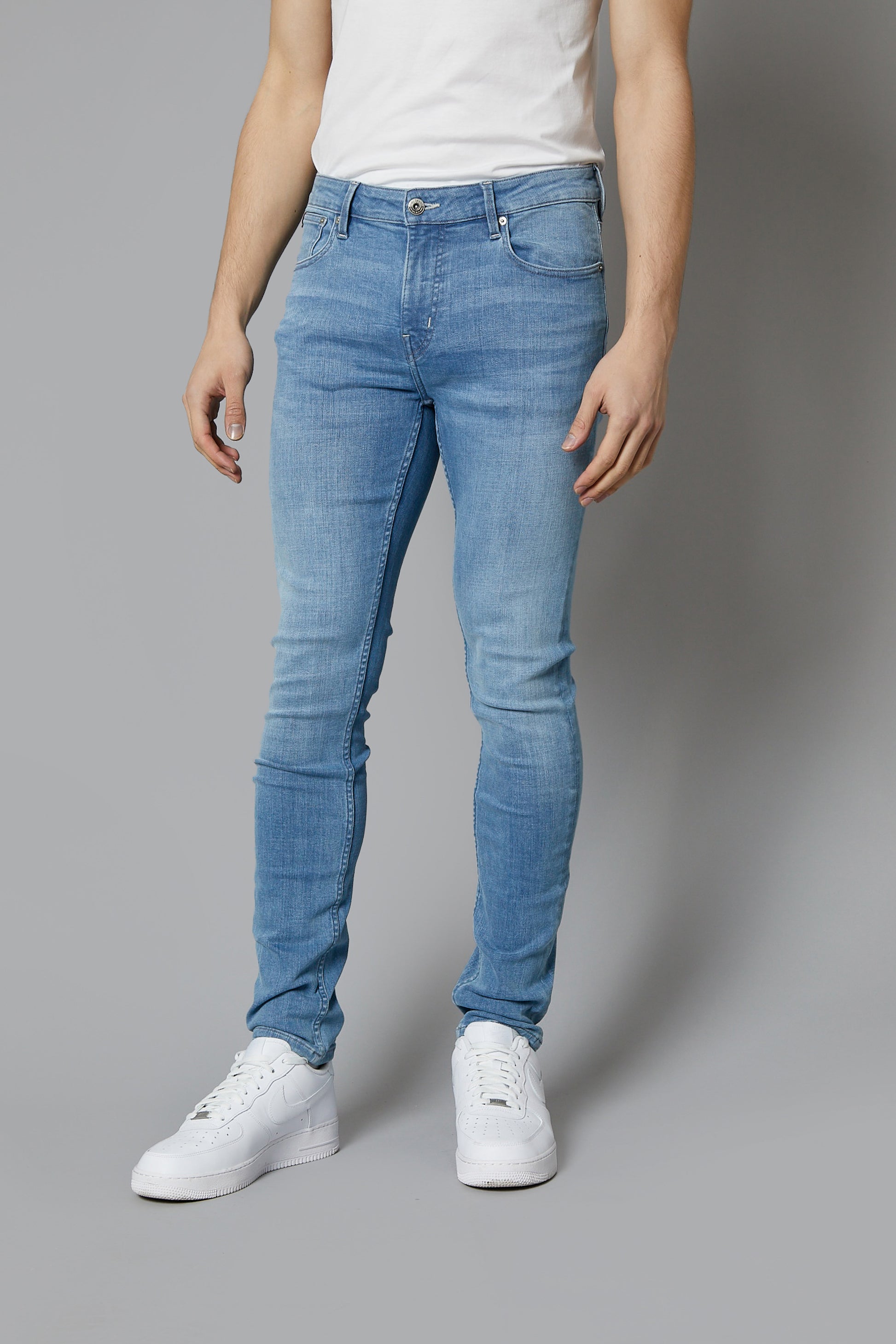 NEVADA Skinny Fit Jeans In Light Blue